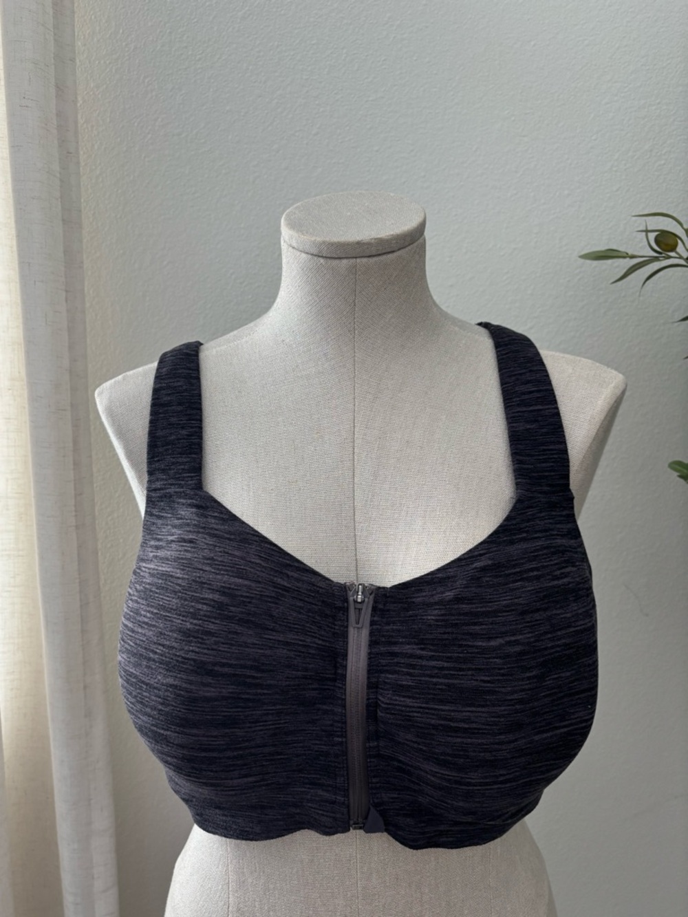 Victoria’s Secret Knockout Sports Bra sz 38DDD